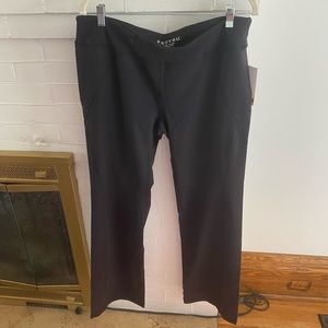 NWT 1x Soybu Athletic Pants